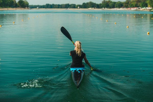 Où trouver les meilleures expériences de kayak dans les fjords norvégiens?